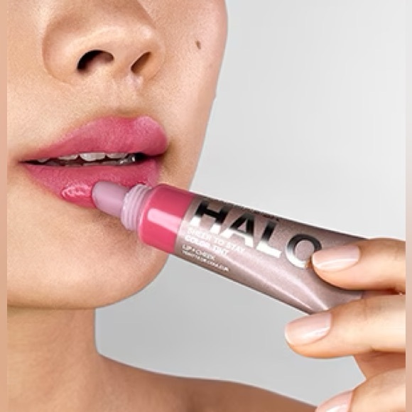 Smashbox Lip and Cheek Tint! - Picture 3 of 6